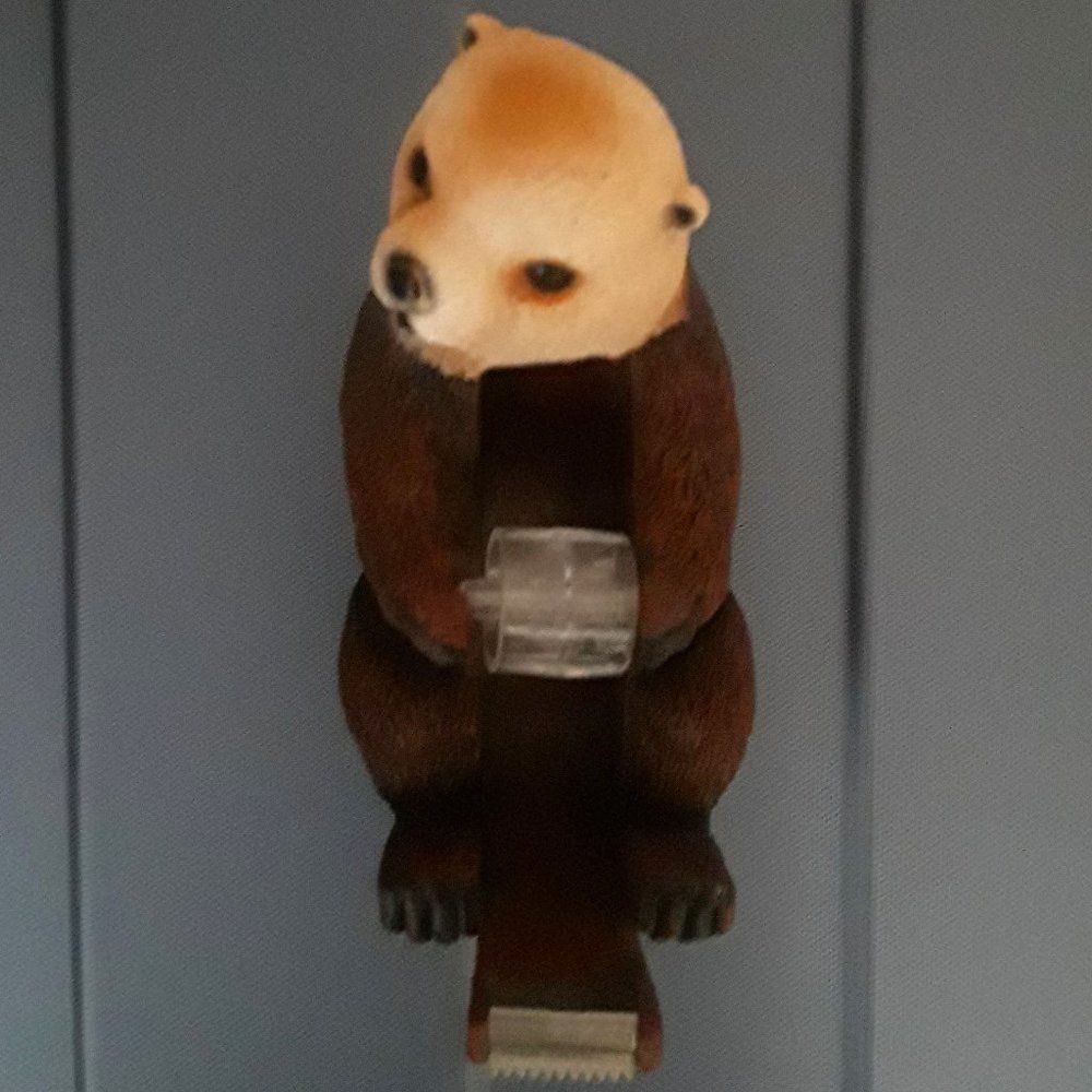 Otter Tape Dispenser - super cute!